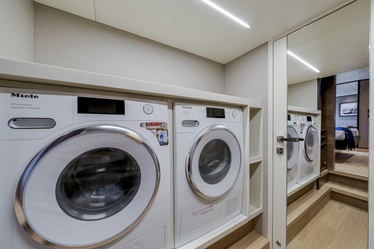 Navetta 75 Yacht Photos Pics 