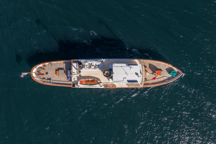 Blue Peter Yacht Photos Pics 