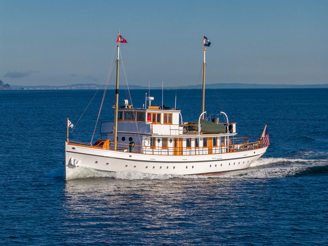Blue Peter Yacht Photos Pics 