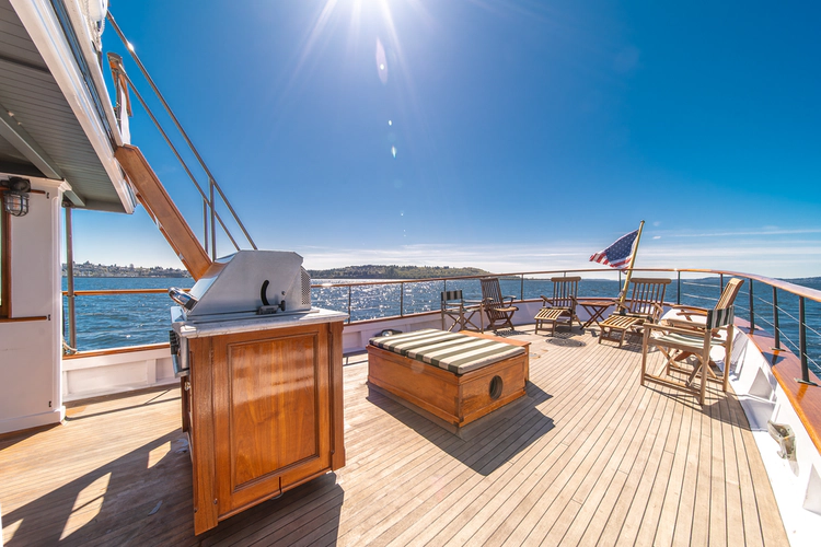 Blue Peter Yacht Photos Pics 
