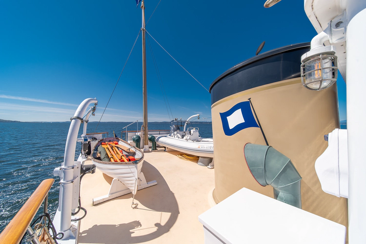 Blue Peter Yacht Photos Pics 