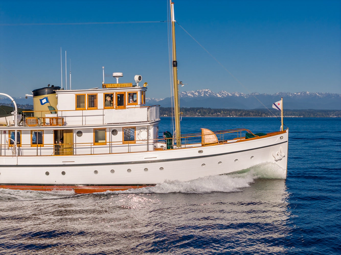 Blue Peter Yacht Photos Pics 