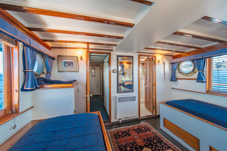 Blue Peter Yacht Photos Pics 