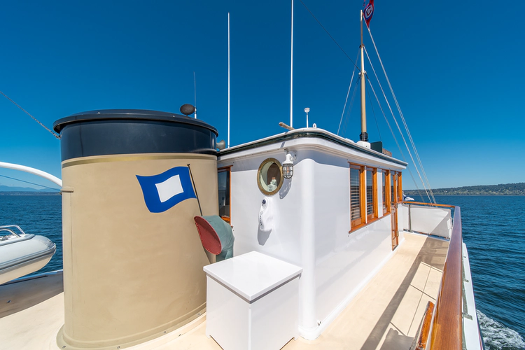 Blue Peter Yacht Photos Pics 