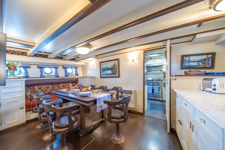 Blue Peter Yacht Photos Pics 