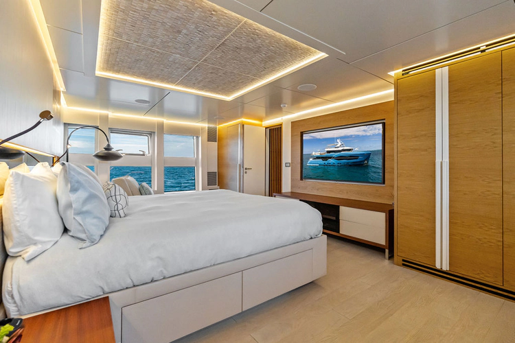 Persistence Yacht Photos Pics 