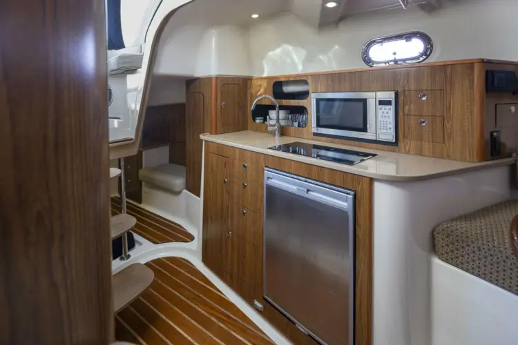Salt Yacht Photos Pics 