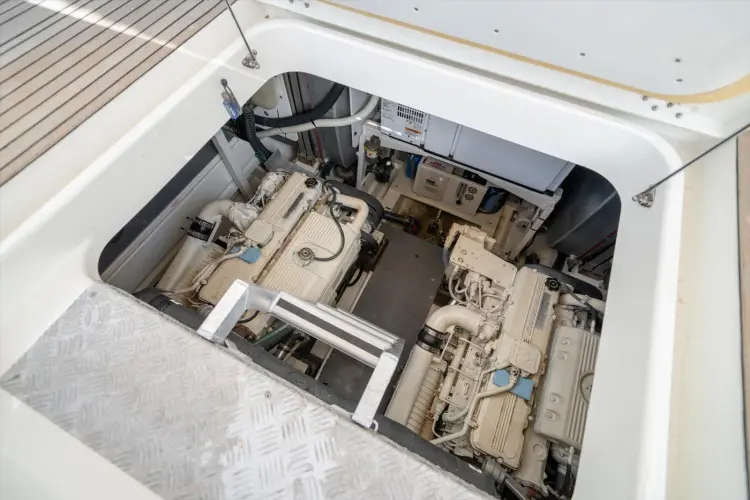 Aristocat Yacht Photos Pics 