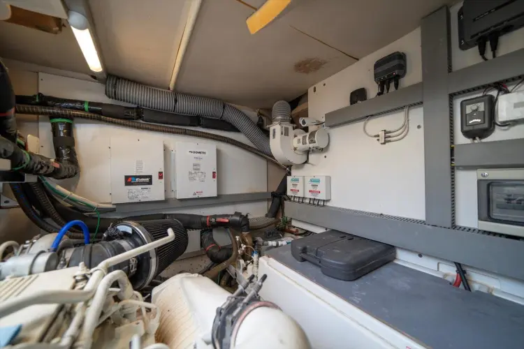 Aristocat Yacht Photos Pics 