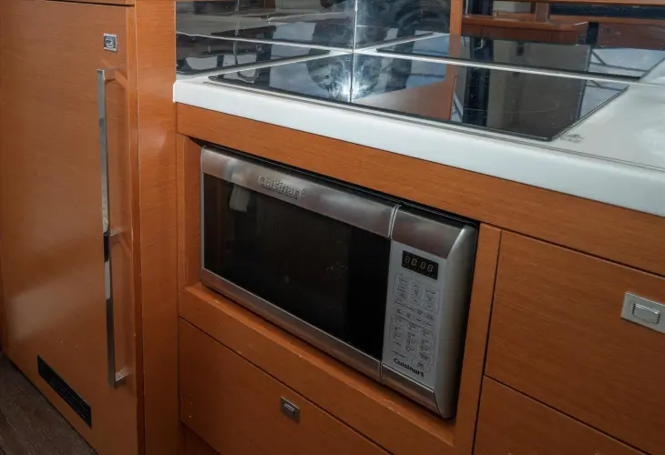 Aristocat Yacht Photos Pics 