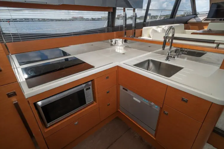 Aristocat Yacht Photos Pics 