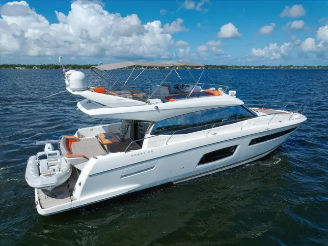 Aristocat Yacht Photos Pics 