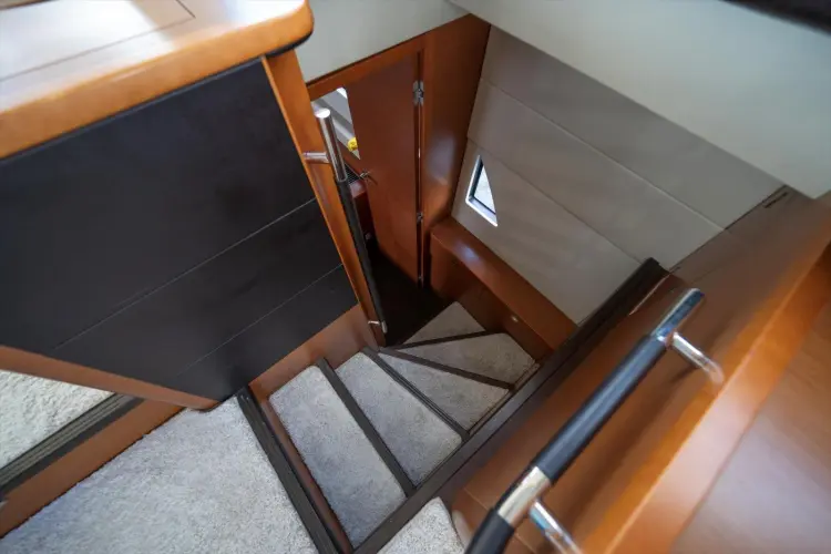 Aristocat Yacht Photos Pics 