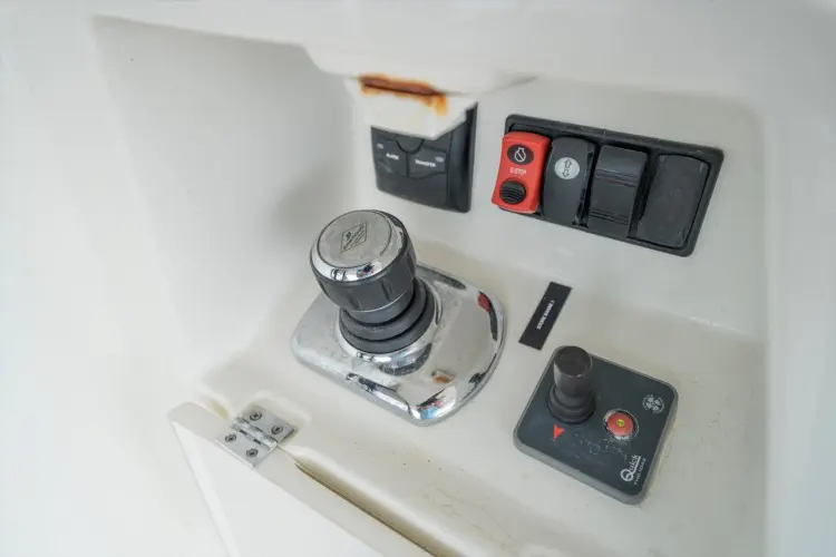 Aristocat Yacht Photos Pics 