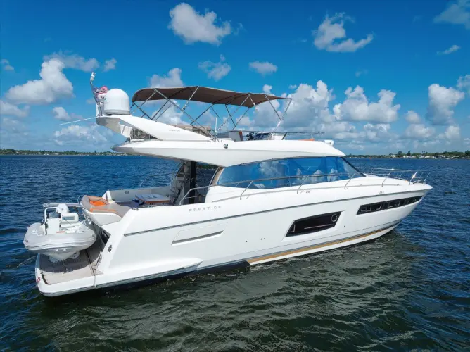 Aristocat Yacht Photos Pics 