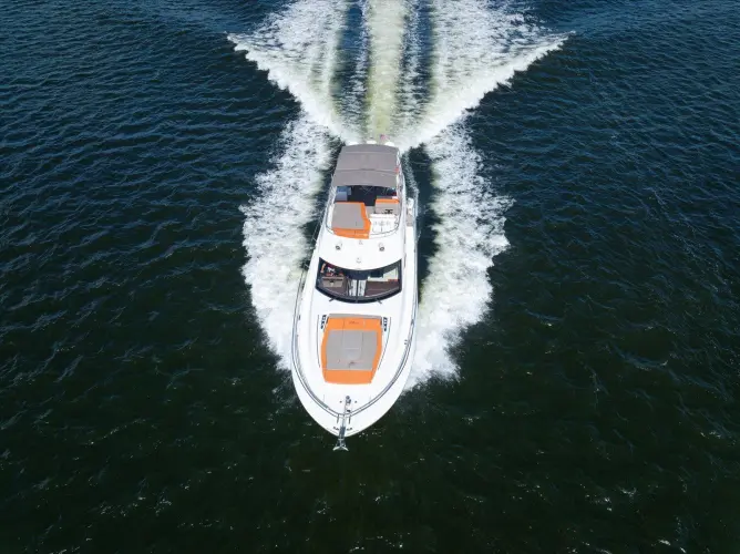 Aristocat Yacht Photos Pics 