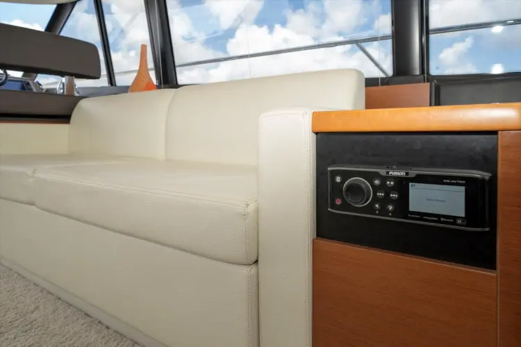 Aristocat Yacht Photos Pics 
