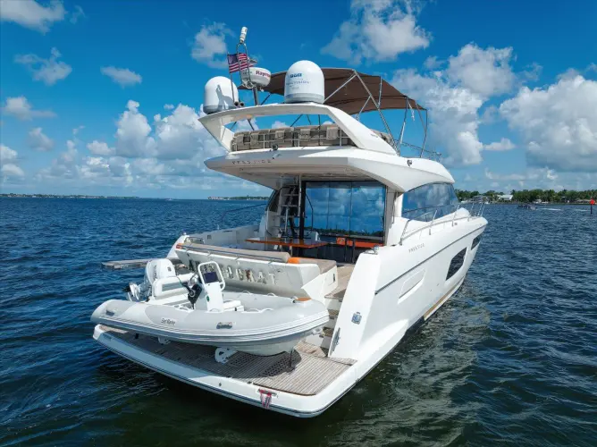 Aristocat Yacht Photos Pics 