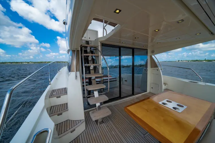 Aristocat Yacht Photos Pics 