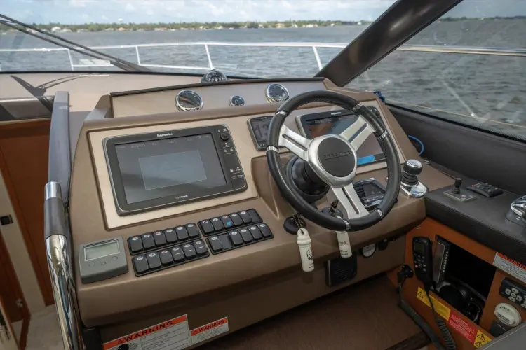 Aristocat Yacht Photos Pics 