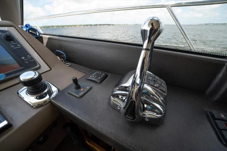 Aristocat Yacht Photos Pics 
