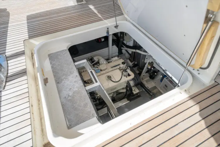 Aristocat Yacht Photos Pics 