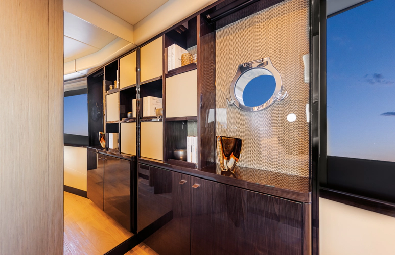 60 Fly On-order Yacht Photos Pics 