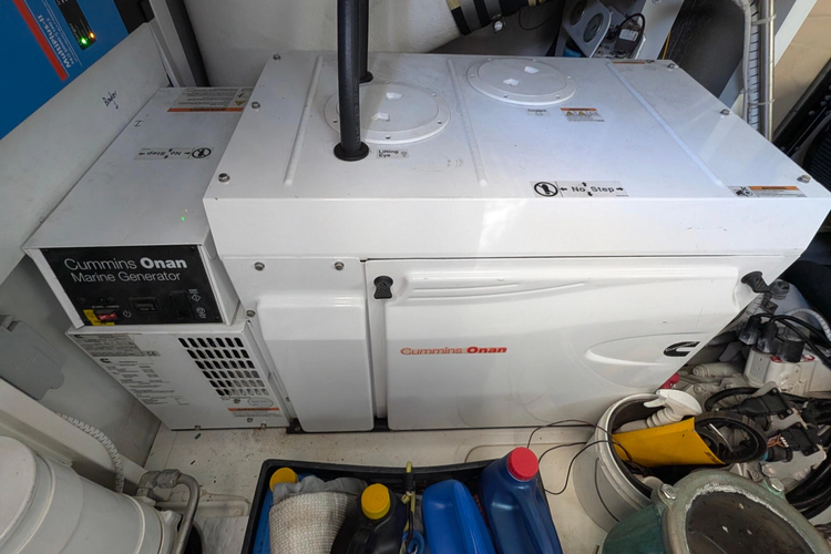 Casa Amigos Yacht Photos Pics 