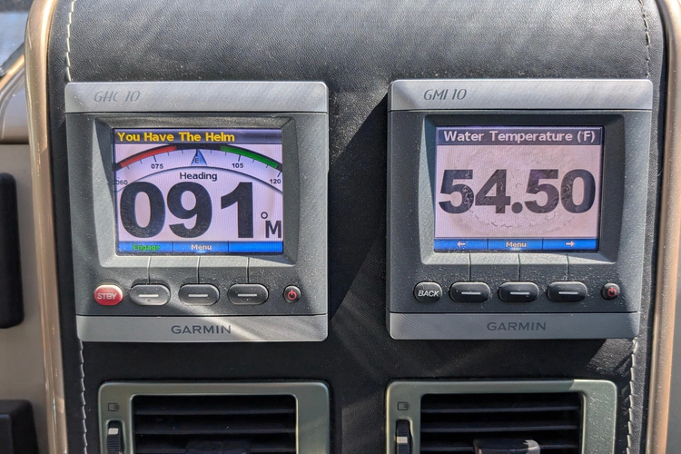 Casa Amigos Yacht Photos Pics 