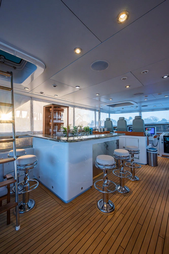 Kashmir Yacht Photos Pics 