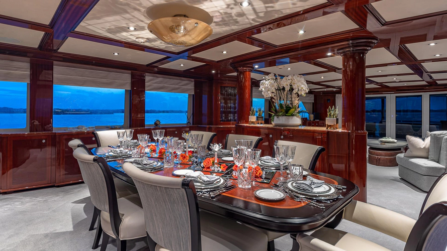 Kashmir Yacht Photos Pics 