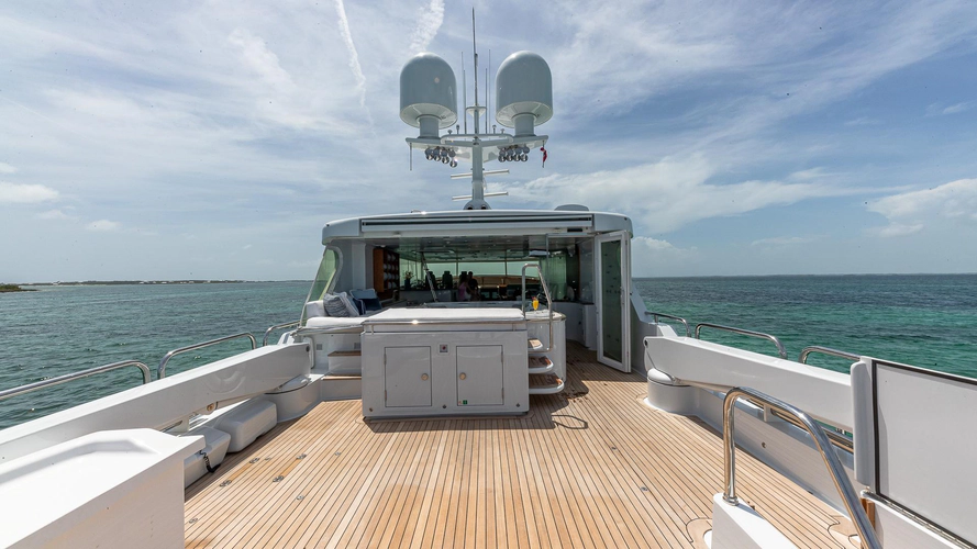 Kashmir Yacht Photos Pics 