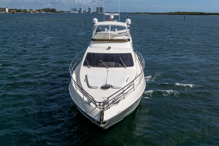 To Life! Yacht Photos Pics 