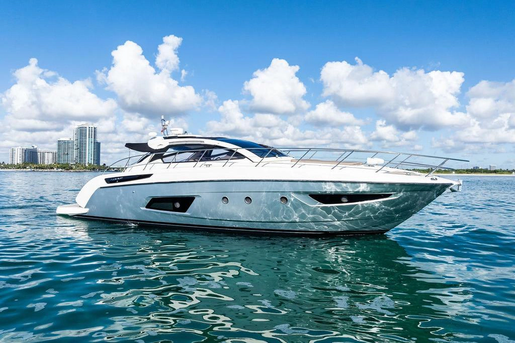 2013 Azimut 48 ft