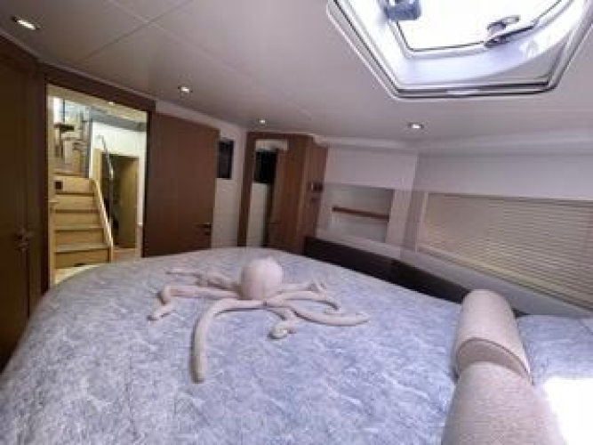 Oasis Yacht Photos Pics 