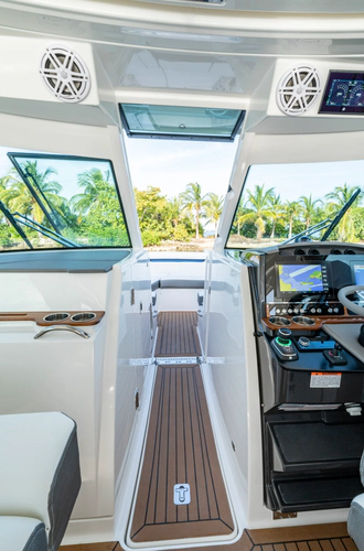 Precious Cargo Yacht Photos Pics 