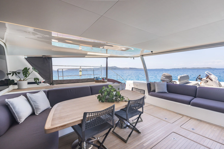 Marooned Yacht Photos Pics 