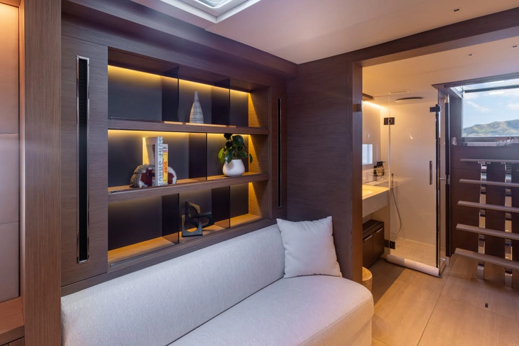 Marooned Yacht Photos Pics 