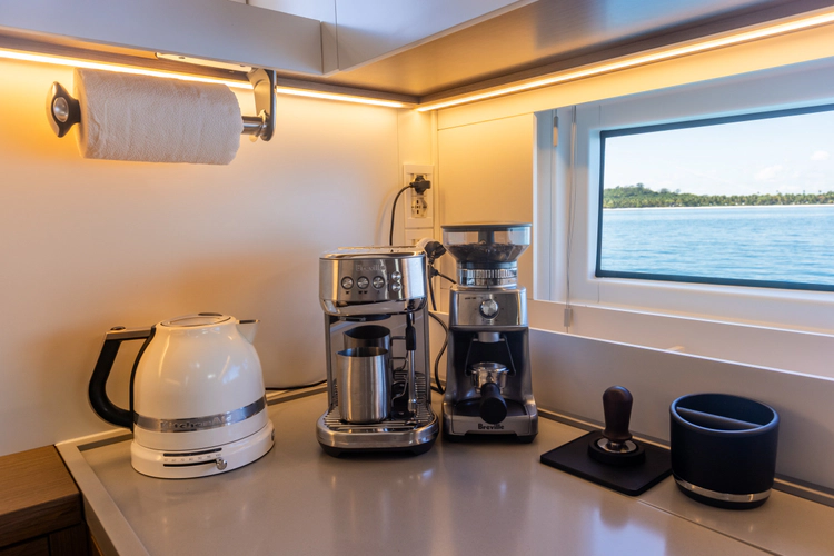 Marooned Yacht Photos Pics 