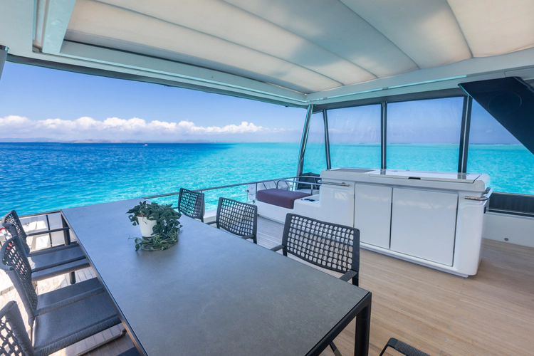 Marooned Yacht Photos Pics 