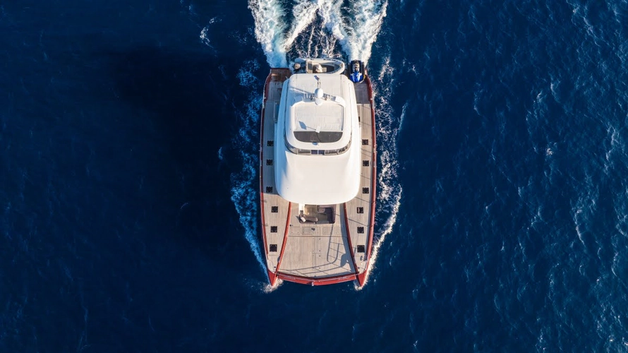 Marooned Yacht Photos Pics 