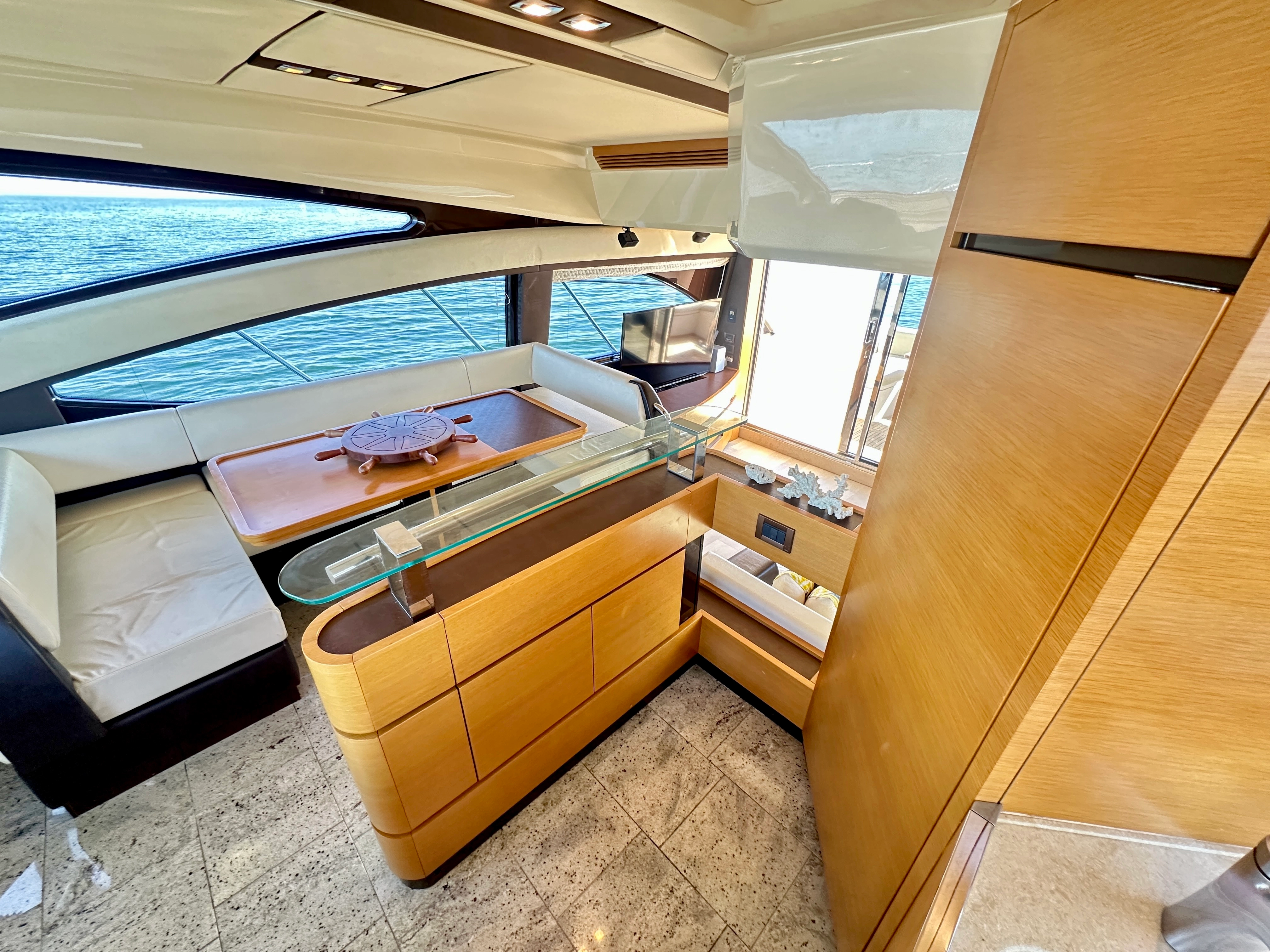 2011 Azimut 53 Flybridge – photo 29