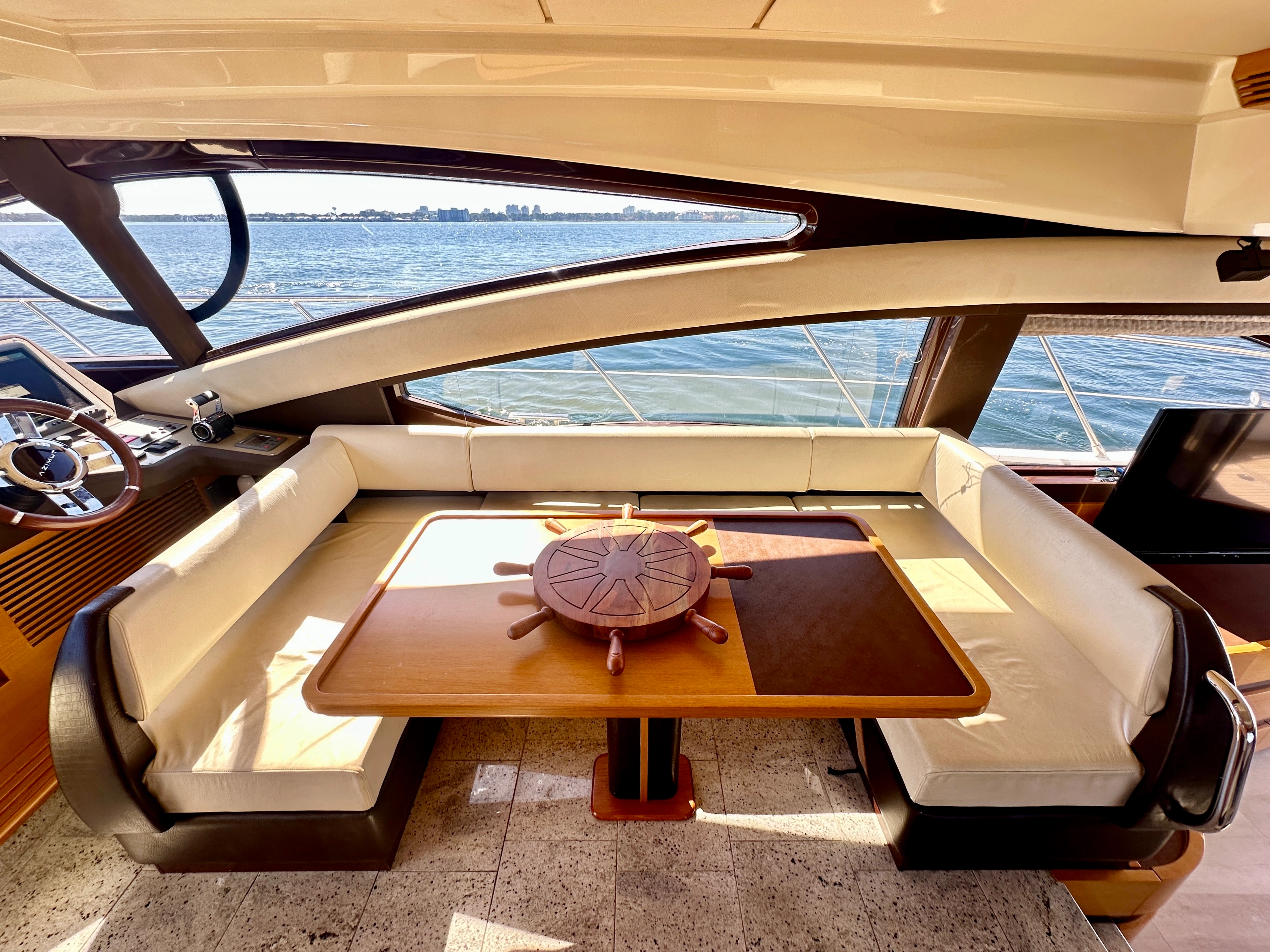 2011 Azimut 53 Flybridge – photo 30