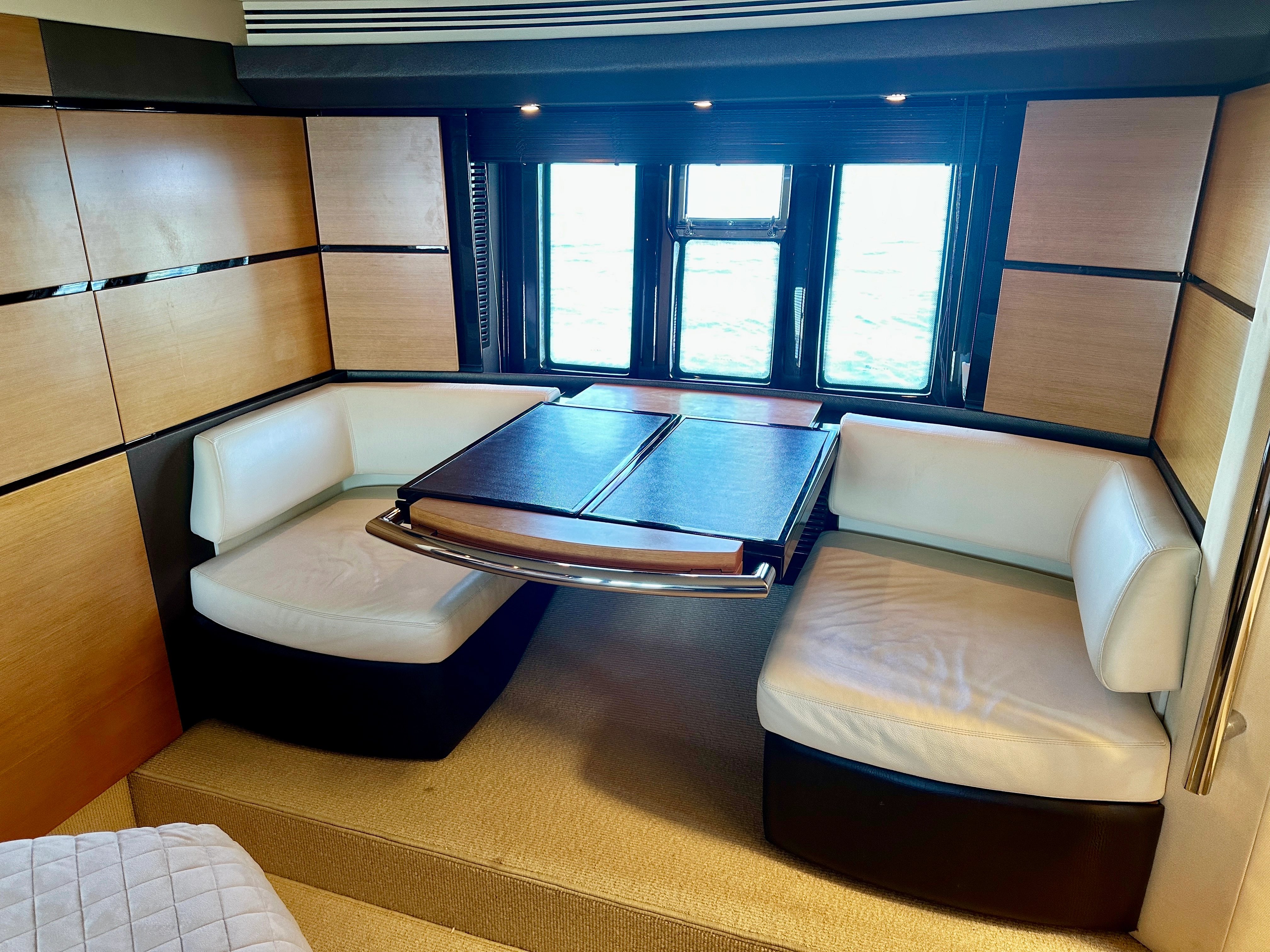 2011 Azimut 53 Flybridge – photo 37