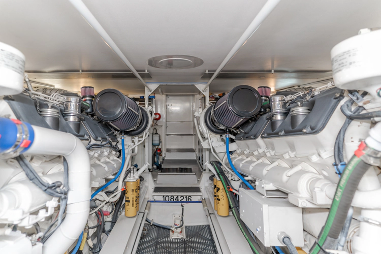 Triumph Yacht Photos Pics 