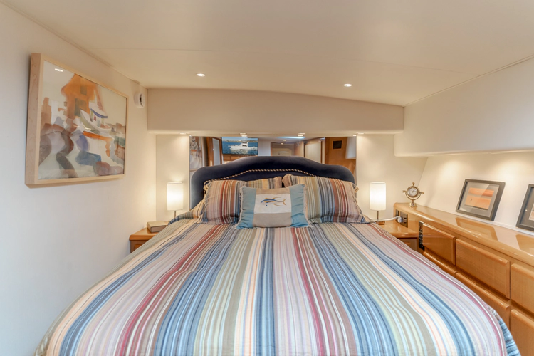 Triumph Yacht Photos Pics 