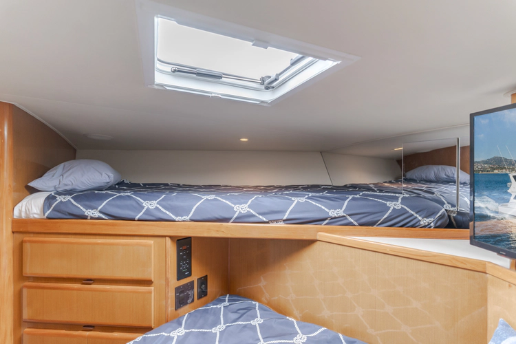 Triumph Yacht Photos Pics 