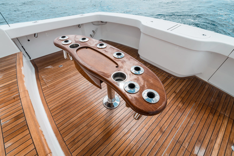 Done Diggin Yacht Photos Pics 