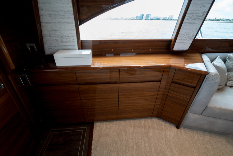 Done Diggin Yacht Photos Pics 