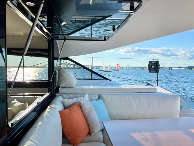 Gunboat 68 Yacht Photos Pics 